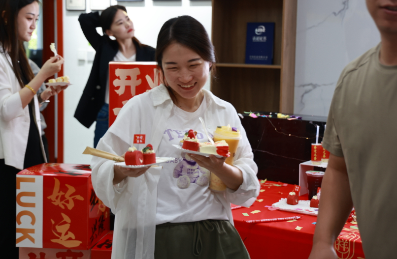 鵝鵝鵝科技喬遷大吉！新址啟幕，發(fā)展邁入全新篇章。